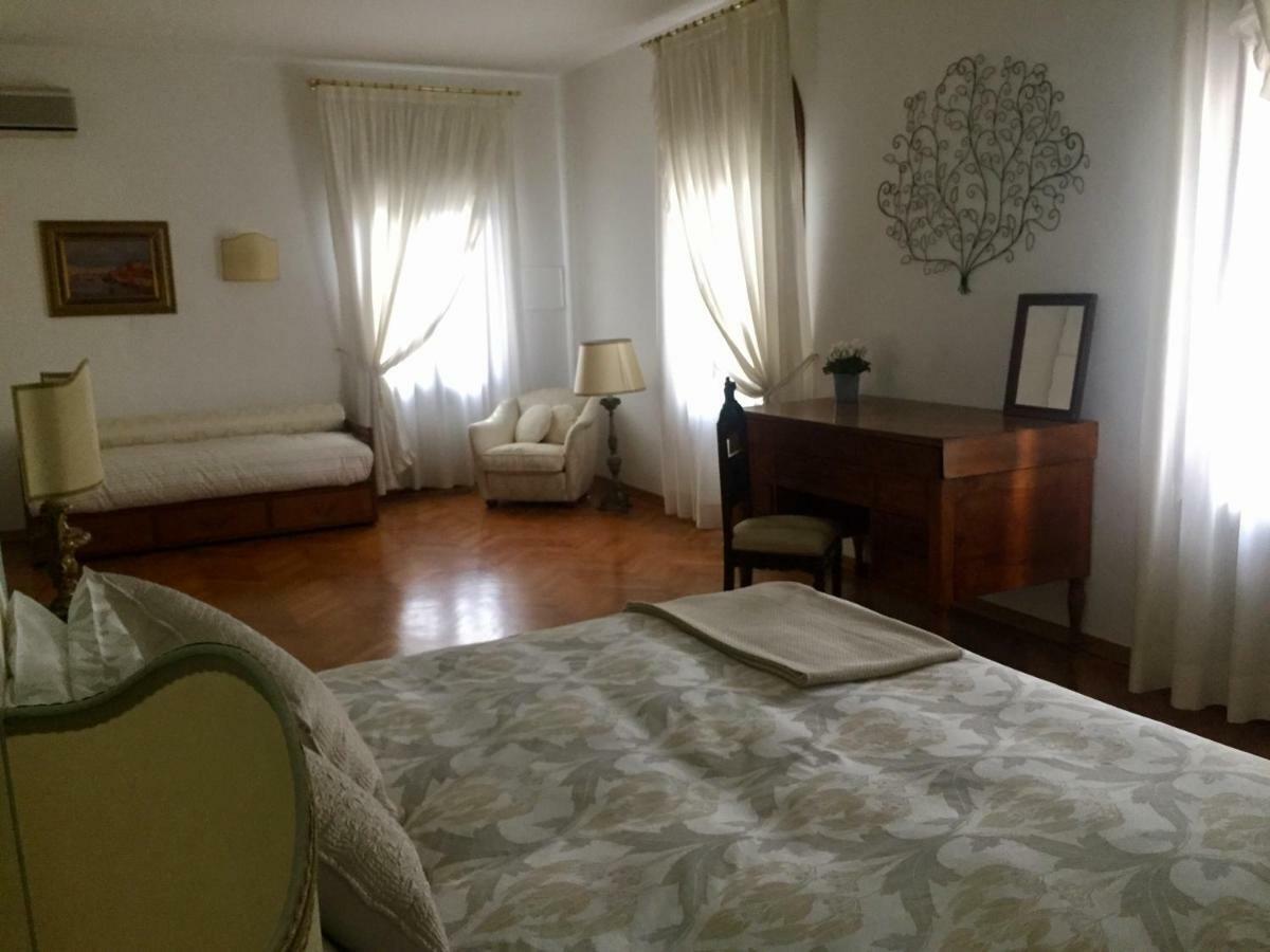 Casa Lunia Guesthouse Mestre Dış mekan fotoğraf